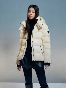 BOSIDENG | 90% Goose Down Short Female Jacket