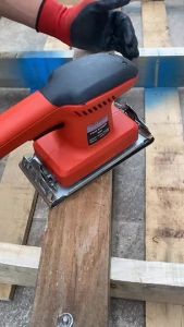 SHINING เครื่องขัดกระดาษทราย รุ่น9035 แบบสี่เหลี่ยม เครื่องขัดสี่เหลี่ยม เครื่องขัดกระดาษทรายไฟ สี แดง - ดำ