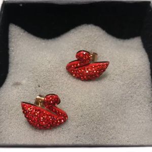 Hoa tai dễ thương hoa tai đẹp hoa tai đẹp cho nữ hình thiên nga - Hàng chuẩn titan dày màu sắc bóng đẹp - Cam kết 1 đổi 1 nếu đen và gỉ sét