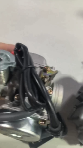 MOTORCYCLE QUANTUM CARBURATOR ASSY FOR GY6 150/PE 28MM RACING