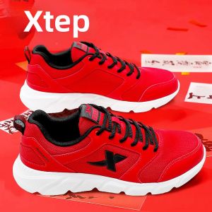 XTEP | Giày Đua Bộ Nam Đế Mềm Thoáng Khí Chống Sốc