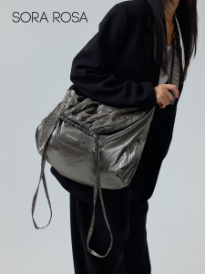 New Silver Large Capacity Slouchy Crossbody Garbage Bag Commuter Bag Luxury Minimalist Womens Lazy INS Shoulder Bag