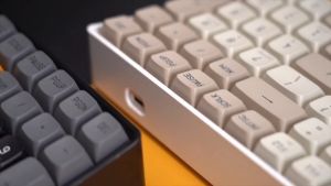 Aigo A100 Gaming Mechanical Keyboard 2.4G Wireless USB Type-c Wired Blue Switch 100 Key Hot Swap Rechargeable Gamer Keyboard