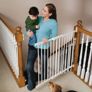 Security Gate Bar Kids Staircase Protective Grating Pet Dog/Cat Fence Railing Need to Be Punched Automatic Fence Isolation Door