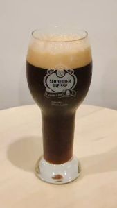 แก้วเบียร์เยอรมันแบรนด์ Schneider Aventinus ชไนเดอร์ แอฟเวนตินูส 0.3 ลิตร ทรงไวเซ่นสูงรุ่นปี 2018-22 รุ่น Speziell. Wie’s Leben ใหม่นำเข้าจากเยอรมัน