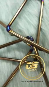 Viền Biển Số titan 7 màu gắn các loại xe máy (1 khung viền ngoài)