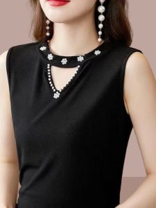 เสื้อยืดแขนสั้นผู้หญิง ทรงเข้ารูป ปักลูกปัด ทรงเข้ารูป แฟชั่นฤดูร้อน 2025 เสื้อเชิ้ตคอวีแบบใหม่ เสื้อเชิ้ตผู้หญิง