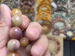 Alashan Agate bracelet collection. Genuine natural and unheated gemstone with Certificate of Authenticity