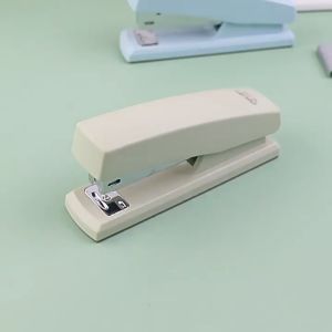 Bộ Dập Ghim Bấm Kim Bấm Vở Deli Số 12 - 0425