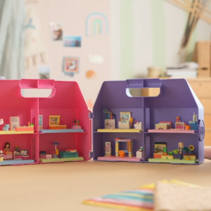 LEGO FRIENDS 42697 Đồ Chơi Lắp Ráp Vali Ngôi Nhà Búp Bê Sáng Tạo (355 Chi Tiết)