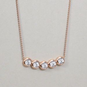 Chow Sang Sang 周生生 Daily Luxe Fantasy 18K Gold Diamond Necklace 93106N