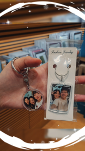 【Mach Gifts】Customised Keychain Rectangle Same or Different Photos Front and Back Personalised Gift Couple Gifts Durable Souvenirs keychain