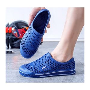 LHMoonlight งานใหม่ปังมากแม่ รองเท้ายางแฟชั่น รุ่นนี้แนะนำเลยว่าควรมีติดบ้านเลย ใช้งานก็ง่ายแถมดูแลง่ายอีก มีให้เลือกทั้งหมด 3 สี ใครยังไม่มีรีบไปหามาใส่กันน้า