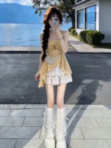 Unique Irregular Plaid Halter Stylish Slimming Top