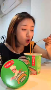 Haidilao Cup เส้นมันหนึบหม่าล่าสำเร็จรูป (พร้อมส่งด่วน)