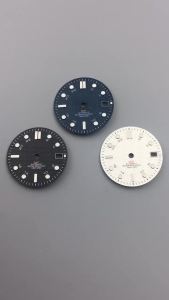 Đồng Hồ Nam Màu Đen/xanh Dương/trắng Mặt Số Vân Sóng Màu Xanh Lá Cây Dạ Quang GMT Tự Động 29mm/31mm Cửa Sổ Ngày Phù Hợp Với Bộ Máy NH34