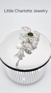 เข็มกลัดเพชร cz ประดับมุก Fresh Water Pearl