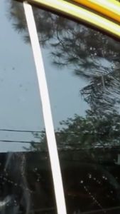 Pembersih Kaca Mobil Premium – Formula Anti Noda Jamur Kaca