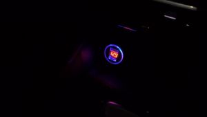 เทคโนโลยี Quick Charge ชาร์จเร็ว รถยนต์ ที่ชาร์จในรถยนต์ หัวชาร์จรถยนต์ มีหน้าจอ LCD แสดงผลค่าไฟ