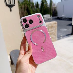 Ốp Lưng iPhone 17/16/15/14/13/12/11/Pro Max Bằng Chất Liệu Da Giả Cao Cấp Hỗ Trợ Sạc Không Dây Magsafe - Bền Bỉ Chống Xước Chống Sốc Có Nam Châm