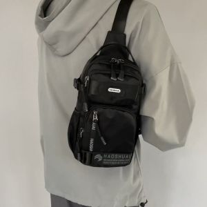 ความจุขนาดใหญ่ของผู้ชายกระเป๋าสะพายหลังมอเตอร์ไซค์อินเทรนด์กันน้ำ