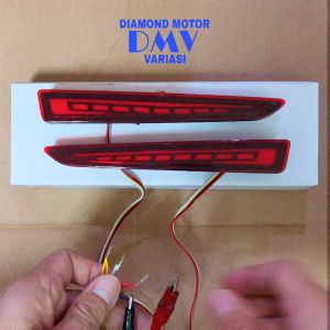 Mata Kucing Reflektor Lampu LED Bemper Belakang Tipe F Raize Rocky 2021-2025