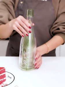 5Pcs Travel Champagne Glass Set Reusable Plastic Wine Glass With Storage Bottle