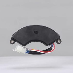 Máy Phát Điện Hình Lưỡi Liềm Một Pha 5-8KW Bộ Chỉnh Lưu Điều Chỉnh Điện Áp Tự Động AVR - Phụ Tùng & Phụ Kiện Máy Phát Điện