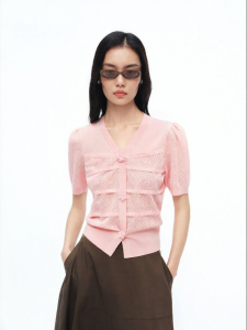 Koradior | Elegant Lace Knit Top