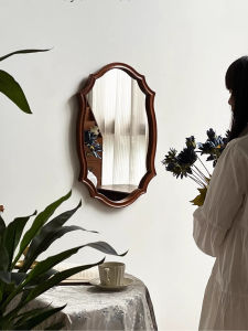 กระจกตกแต่งรูปครึ่งตัวสไตล์ฝรั่งเศส ไม้แท้ รูปทรงไม่สมมาตร ตกแต่งสไตล์ย้อนยุค ร้านกาแฟ รูปภาพกรอบกระจก ตกแต่งบ้าน