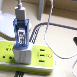 Bộ sạc nhanh 10W (5V/2A) chân dẹt màu trắng kèm cáp sạc USB micro dùng cho samsung sony nokia vivo oppo redmi...