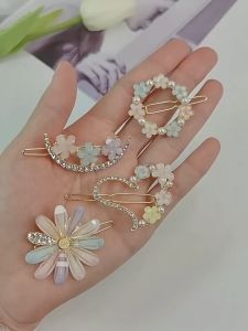 [Blink] Sweet Geometric Flower Hair Clips Rhinestone Diamond Headwear Hair Pin Accessories 刘海顶夹 Klip Rambut - H94