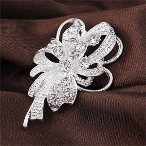 1PC Minimalist Brooch Metal Pin Elegant Jewelry Fashional Style For Office Lady Coat Suit Wedding Accessories