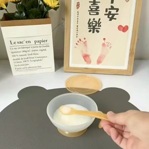 LAKOE Alat Mpasi Bayi Set Anti Tumpah Mangkuk Dan Sendok Bayi Mangkok Silicone Bayi BPA Free