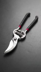 Gunting Dahan Bengkok 8 Inch