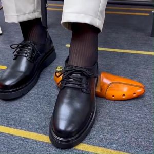 SOVOB รองเท้าผู้ชายชาวอังกฤษใหม่รองเท้าชั้นต่ำธุรกิจ แต่งตัวรองเท้าความปลอดภัยทำงานสบาย ๆ รองเท้าสีดำ