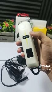 Mesin Cukur Rambut Gemei Geemy GM 6008 FAST Rechargeable Professional Hair Shaver & Trimmer For Men Women & kids family-Ready Stock