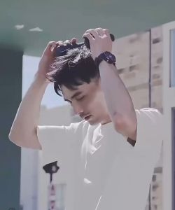 พัดลมคล้องคอ neck-fan พัดลมพกพาไม่ต้องถือ ปรับแรงลมได้ 3 ระดับไม่ใช้ใบพัด แบต4000mAh พัดลมระบายความร้อน ชาร์จUSB พกไปได้ทุกที่