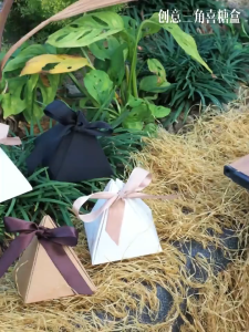 10pcs Triangle Gift Boxes with Ribbons | Elegant Kraft Paper Favor Boxes for Weddings Valentines