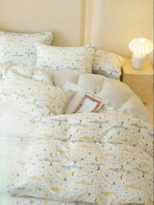 Nest Designs | Spring and Summer Bedding Set