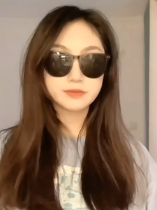 Cermin Mata Hitam Lipat Mudah Alih UV Protection Gaya Korea With Mini Glasses Case Folding Sunglasses