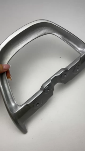 กันตกหลัง SMASH (สแมช) เหล็กหล่อ สีบรอนซ์ บาร์จับท้าย SUZUKI อะไหล่เปลี่ยน ตรงรุ่น 4 รูยึด