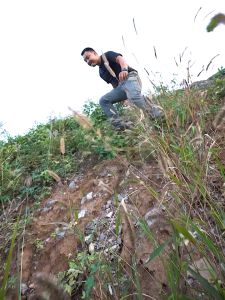 IX7/IX9 Mens Hiking Pants Waterproof Cargo Pants for Outdoor Sports Users