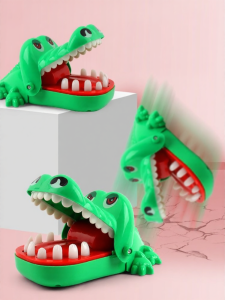 JOYLONG | Finger Biting Crocodile Toy for Parent-child Interaction