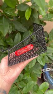 Rổ treo bên hông xe Sirius Fi đời 2022 trở đi( ốc ở trên xe)