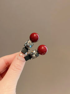 Fancy Crystal Pearl Bang Clip: A Trendy Duckbill Clip for Internet Celebrities