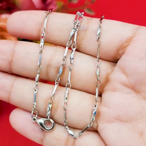 สร้อยคอลายเเท่งเหลี่ยม งานแฟชั่น ตะขอก้ามปู ความยาว 18 นิ้ว ชุปโรเดียม ใส่ในชีวิตประจำวันได้ พร้อมส่ง