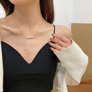 สร้อยคอดีไซน์เรียบง่ายหรูหราสำหรับผู้หญิง สร้อยคอโซ่กระดูกไหปลาร้าสไตล์เกาหลี เครื่องประดับแฟชั่นฤดูร้อน สร้อยคอจี้ลูกปัดไข่มุก