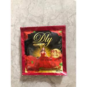 1 Gói xả vải DLY hương đam mê 20ml