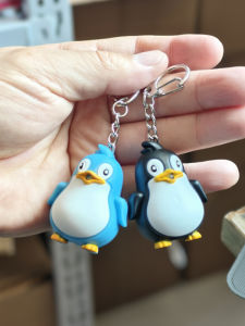 Creative Gift LED Sound And Light Penguin Keychain Ornament Keychain Craft Car Pendant Key Ring Plastic Chinese Style